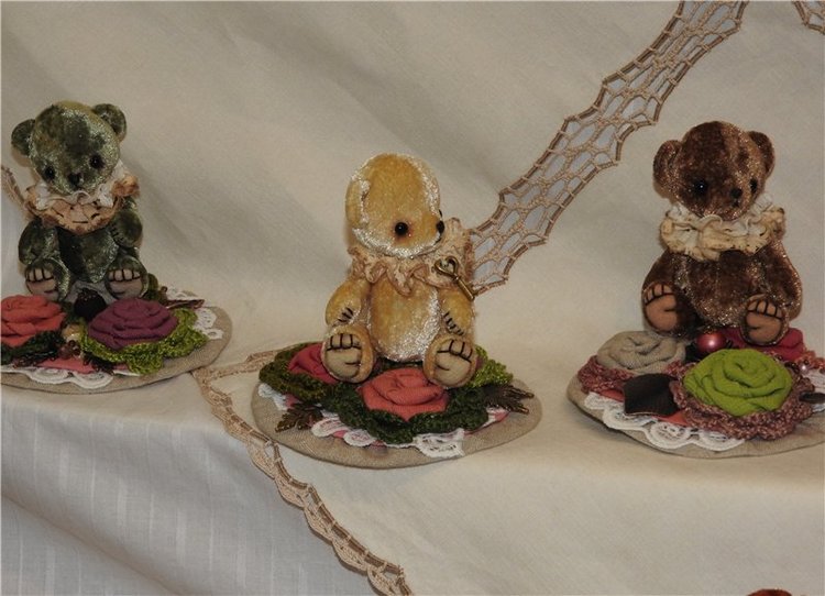 Феномен любви к плюшевому мишке. Мишка Град 2016, Москва, Тишинка. Фоторепортаж