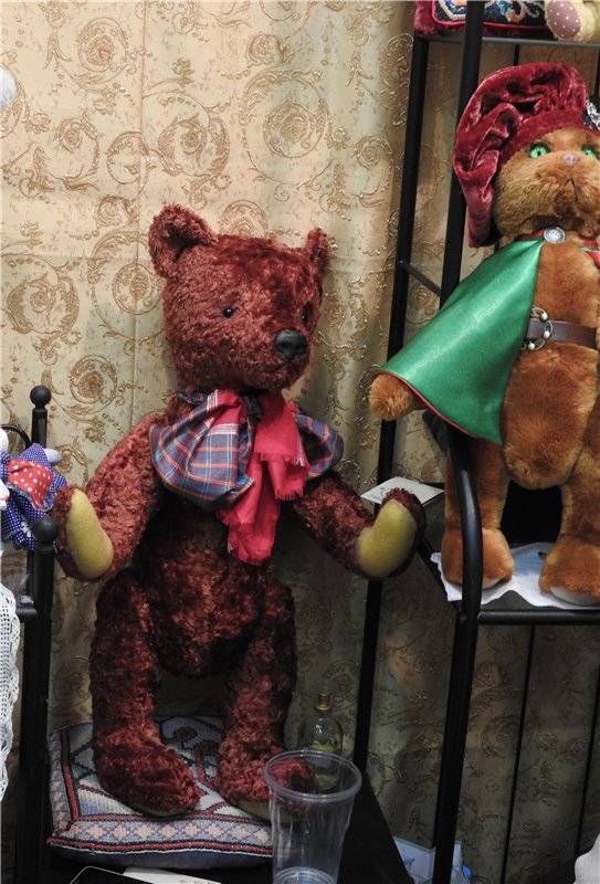 Феномен любви к плюшевому мишке. Мишка Град 2016, Москва, Тишинка. Фоторепортаж