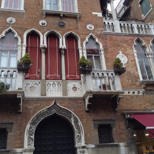 Приключения Минуш в Италии [Часть 2] Венеция -"Волшебный город на волнах, мечты высокой воплощенье"