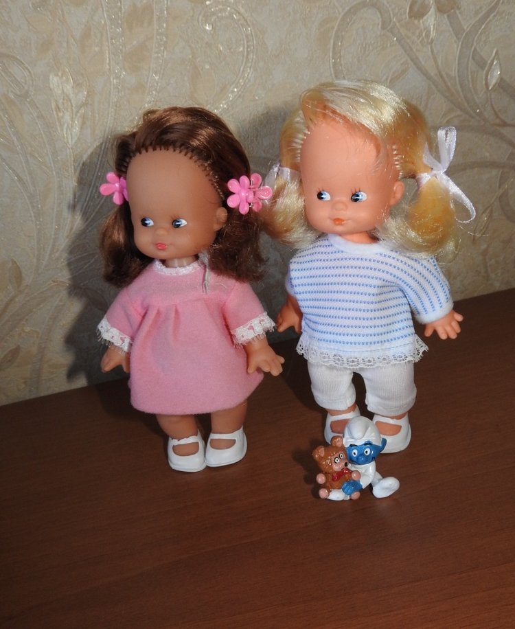 Заманчивое увлечение. Маленькие куколки ГДР - косолапки, 17 см, кто они