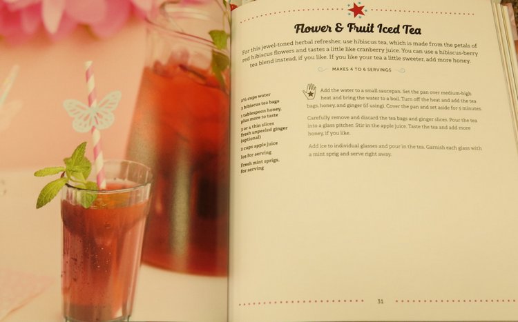 2.2 American Girl книги: Кулинария для девочек, современные издания