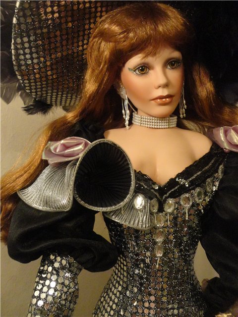 Модные новинки этого сезона. Модель от Русти