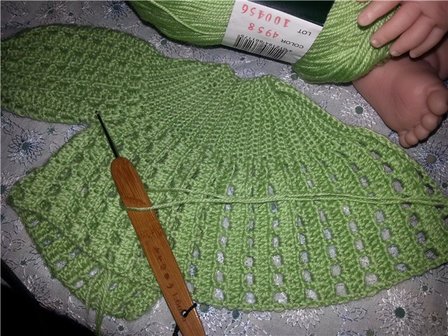 Кофточка для Лолы (по картинке)