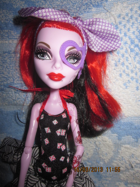 К нам в коробке....приехали "монстры". Куклы Monster High (фото 6)