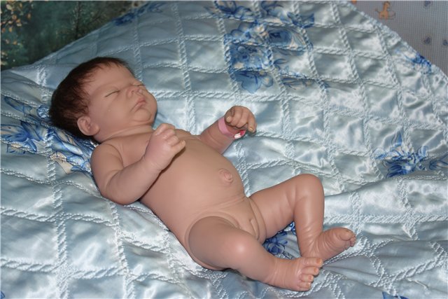 Дочка от Ashton Drake. Кукла из силикон-винила