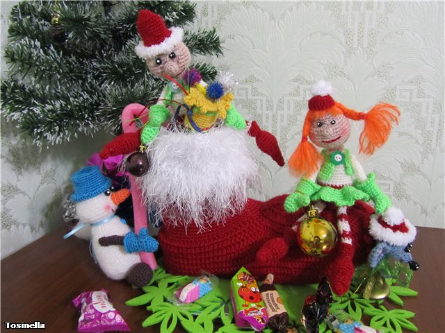 Праздничное настроение. Куклы БЖД и амигуруми (фото 6)