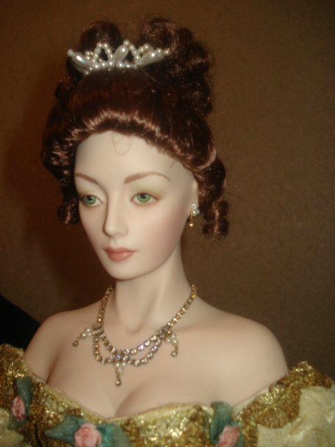 Леди Маргарет "Презентация Королевы", фарфоровая кукла от Даны Гибсон для Franklin Mint | Бэйбики Леди Маргарет "Презентация Королевы", фарфоровая кукла от Даны Гибсон для Franklin Mint (фото 5)