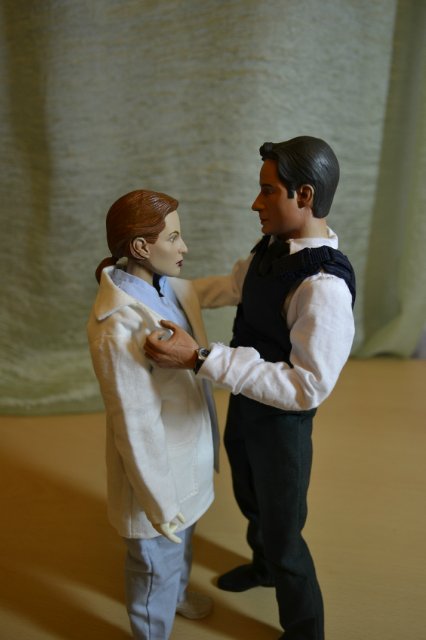 Сериал "Секретные материалы" - Х-files: агент Маудер и агент Скалли