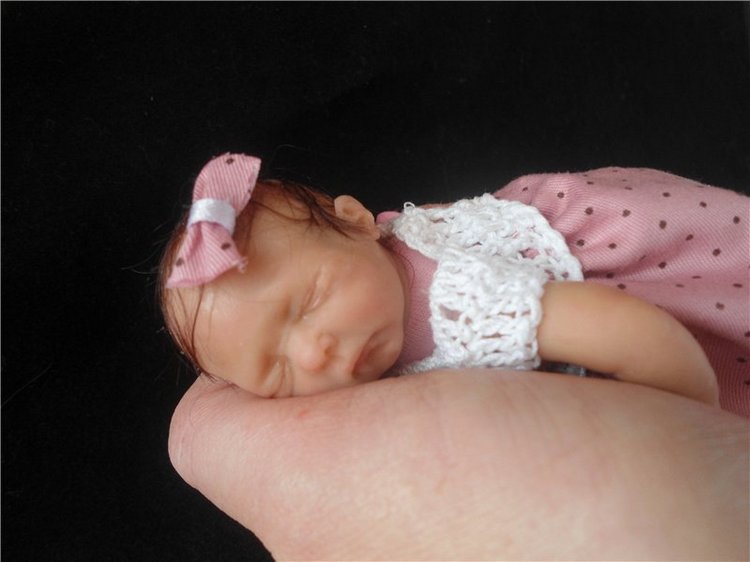 Дюймовочка, авторская кукла своими руками (фото 4)