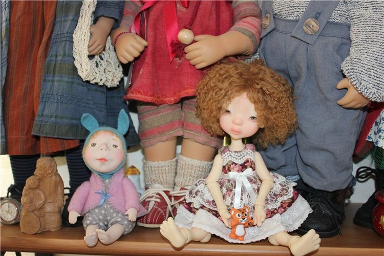 Nefer Kane Alice - Алиска примеряет наряды