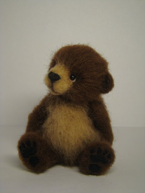 Мишка косолапый по лесу идет. Игрушки валянием из шерсти (фото 2)