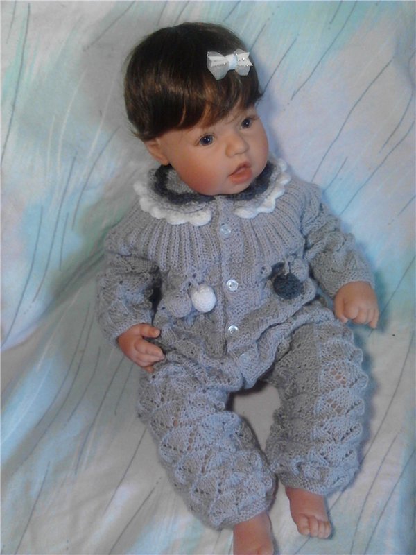 Bedtime Pals Lee Middleton DOLL - Малышка Катерина демонстрирует обновочки (фото 7)