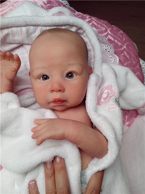 Любопытная малышка или неожиданный для меня молд