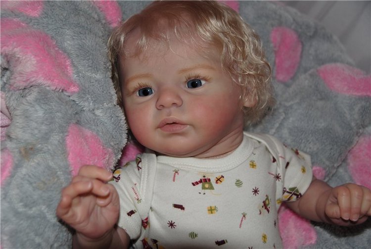 Белокурый котенок реборн Владочка