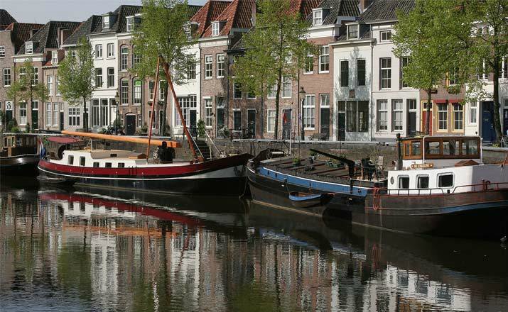 Выставка кукол, мишек Тедди, кукольных домиков и миниатюры в Den Bosch (Нидерланды), 24-25 октября 2015. Poppen & Berenbeurs