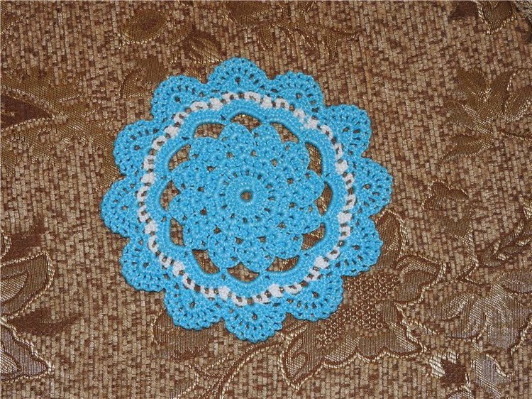 Коллекция вязаных салфеток или как же я люблю вязать. Часть 2 (фото 8)