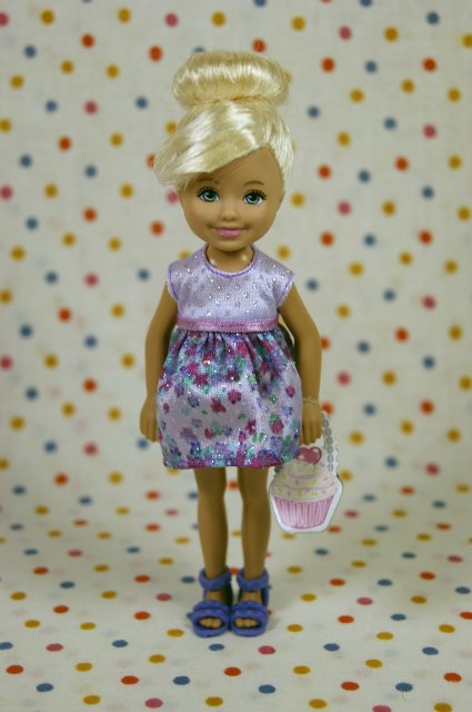 Сравнительный обзор Челси от Mattel и её китайского аналога (фото 6)