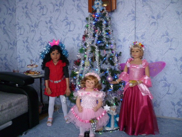 Фотоальбом с куклами часть вторая