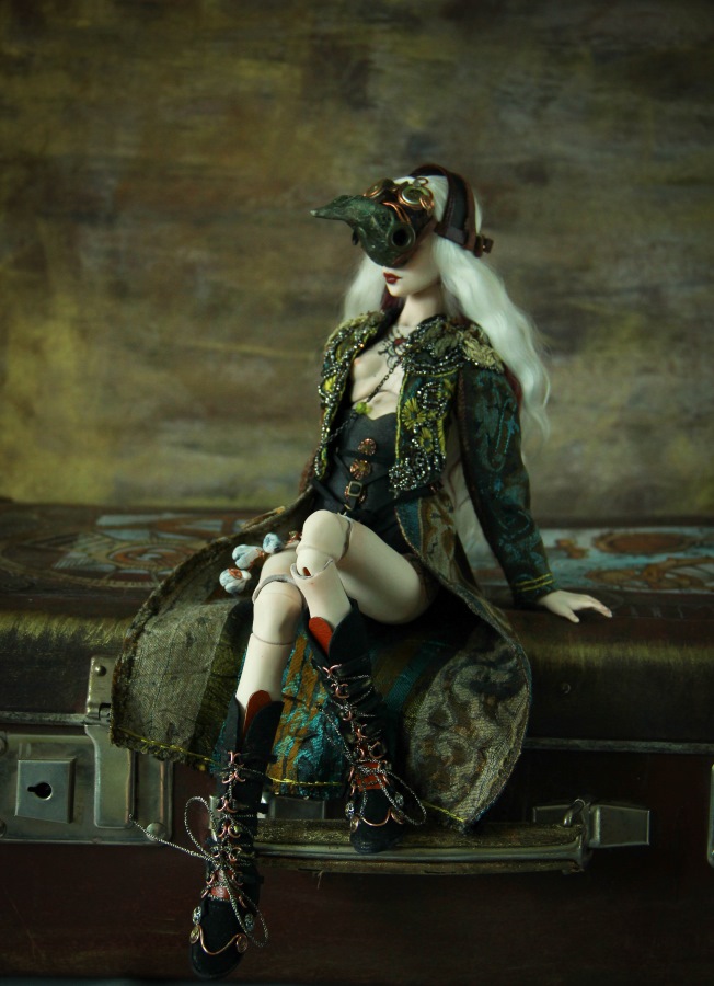 Фарфоровая кукла Plague doctor. Appoliona. Чумной доктор. Апполиона (фото 2)