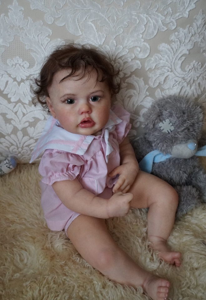 Я назвала ее Scarlett. Кукла реборн Наталии Коноваловой (фото 5)