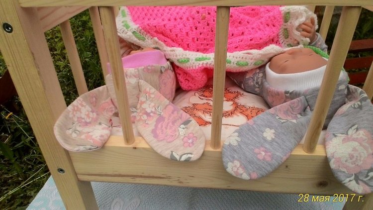 А мы спать то не хотим — Мебель для кукол и домиков: фото (фото 2)