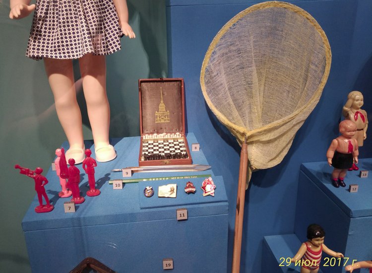 Выставка «Все лучшее – детям. Игрушки 1950–1980 годов из коллекции Сергея Романова». Часть 2 (фото 9)