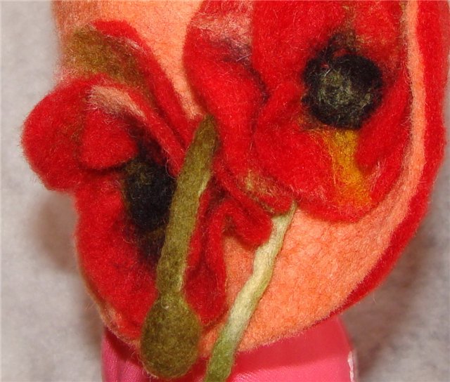 Шляпа для куклы в технике мокрое валяние (фото 5)