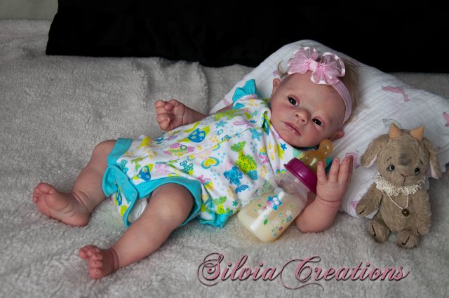 Молд с синдромом дауна PEBBLES в исполнении SILVIACREATIONS