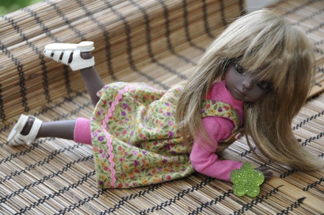 Изюм в шоколаде - Nutmeg Dark Tan от Кайе Виггз. Маленькая прелестница (фото 8)