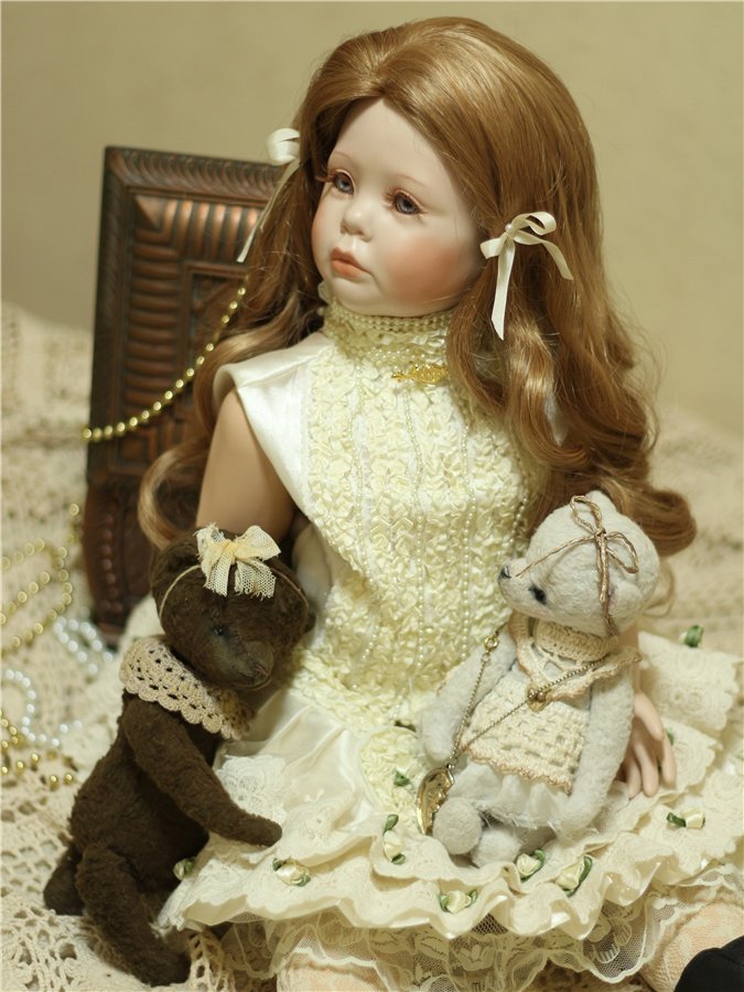 Девочка другой эпохи - милый ангел редчайшей красоты