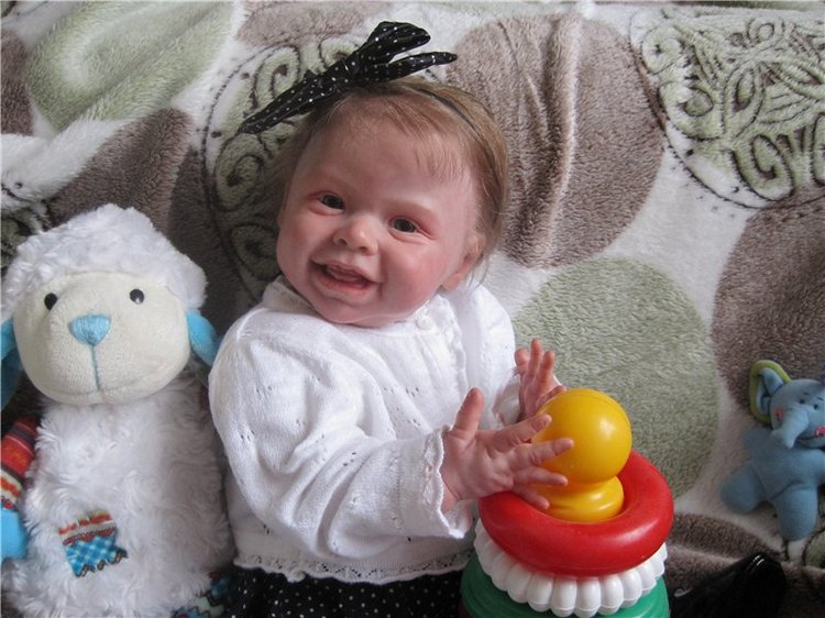 Милая улыбашечка Анечка. Кукла реборн Морозовой Анны