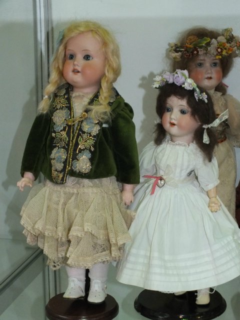 Выставка "Арт-Красноярск 2015" - куклы. Антикварный уголок