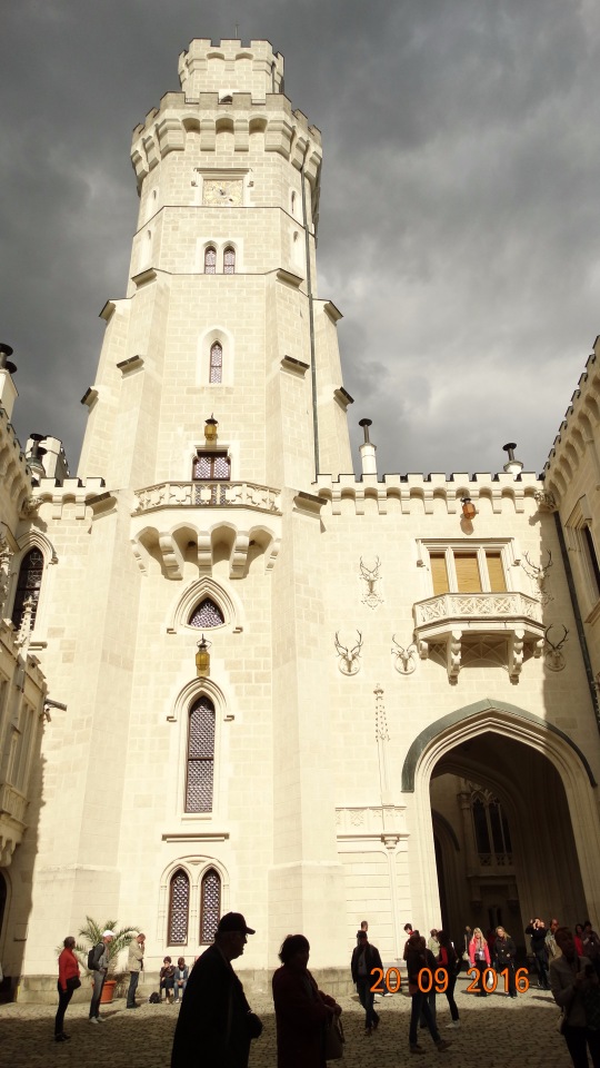 Замок Глубока-над-Влтавой (Чехия) (фото 8)