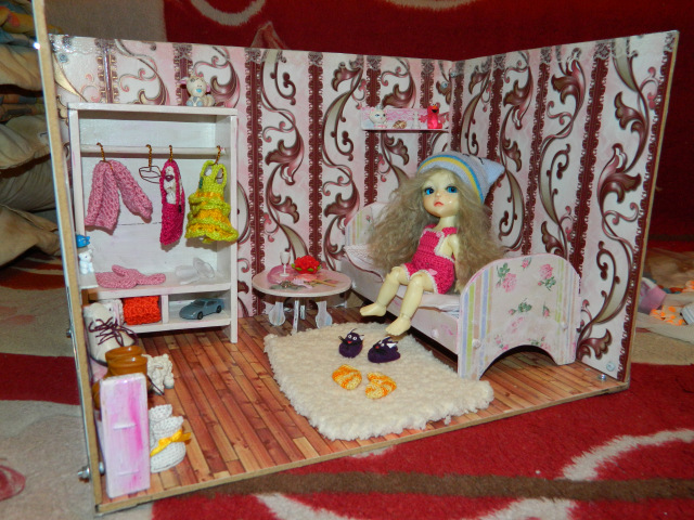 Вот и мой румбокс для кукол готов