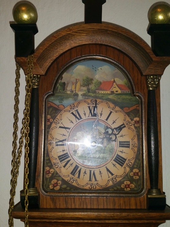 Старинные часы еще идут. Коллекция старинных часов - часть вторая
