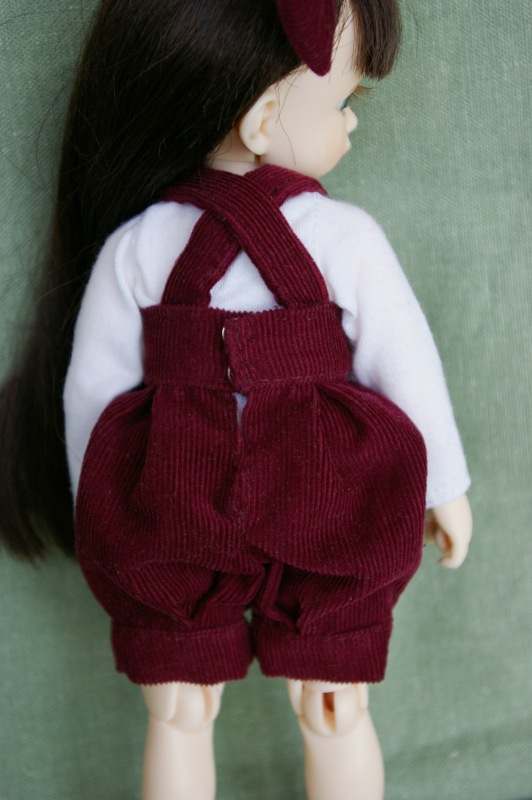 Новые костюмчики для маленький BJD (фото 8)