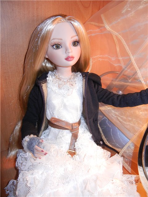 An Empty Thrill от Ellowyne Wilde Tonner