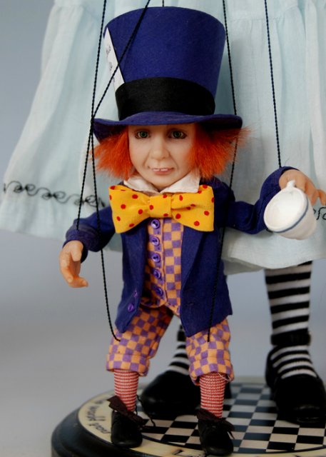 Королева Алиса на праздник зовет или Опять в Зазеркалье. Куклы Diane Keeler из цикла Alice in Wonderland