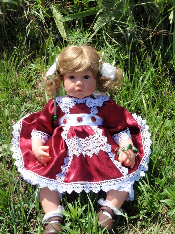 Маленькая и трогательная Манечка, волшебное превращение в принцессу