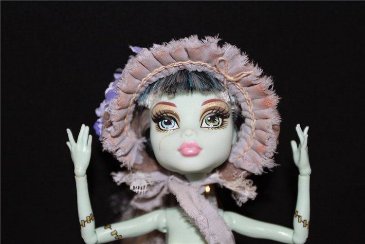 Неожиданно. Шляпка-капор для Монстры (фото 5)