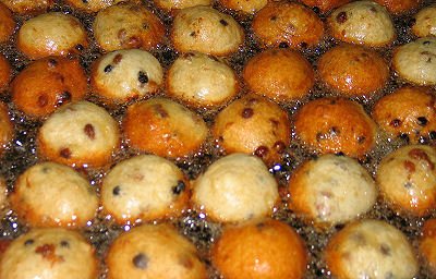Новогодние рецепты: Голландские пончики - Oliebollen