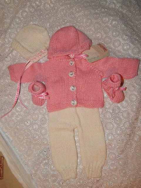 Мое вязанное хобби :) — Одежда и обувь для кукол своими руками: фото