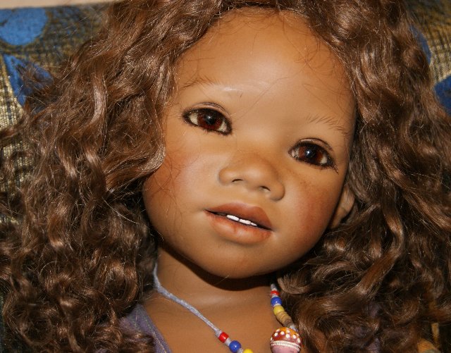 Ниа - африканская принцесса и ее подруги Ивочки сестрички и скромница Марджели