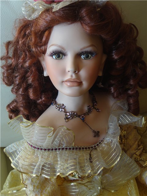 Ты провинилась...красотою! А это редкое богатство! Фарфоровая кукла Donna Rubert - София