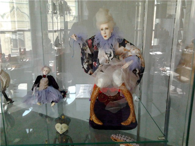 Галерея Пространство кукол. Выставка кукол в Ветошном переулке в Москве