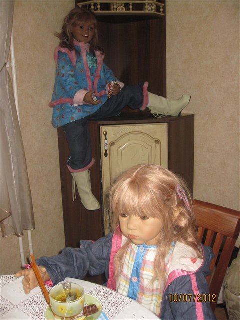 Такие разные сестренки-двойняшки А .Химштедт