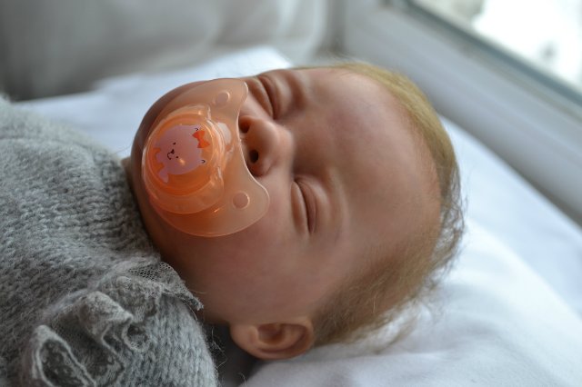 Реборненок для ребенка — Куклы Nines d'Onil (Нинес): Миа (Mia) (фото 4)