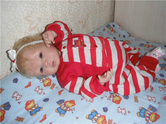 Куклы те, что радуют уже других