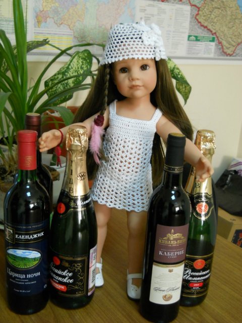 Новое платье Катюшки и наряды ее подруг