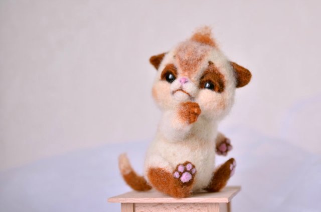 Кот Пончик. Игрушка валянием своими руками (фото 4)